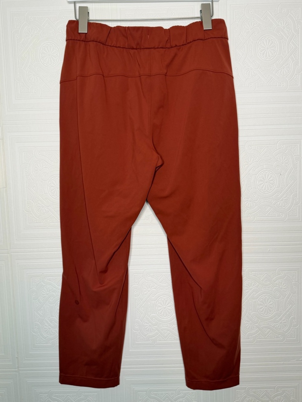 lululemon On The Fly 7/8 Jogger Pants in Rustic Clay 8 - Picture 9 of 9